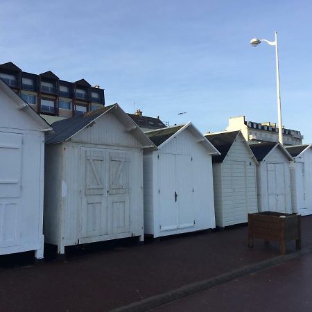 Maison De Pecheur 30M De La Plage Люк-сюр-Мер Екстер'єр фото